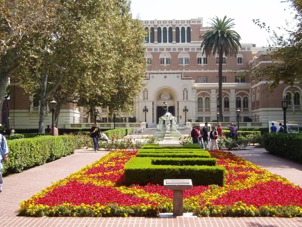 how to write the usc essays Feature_USC_Image