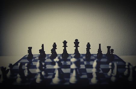 body_chess_black_vs_white.jpg