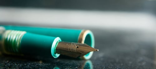 body_fountain_pen_writing