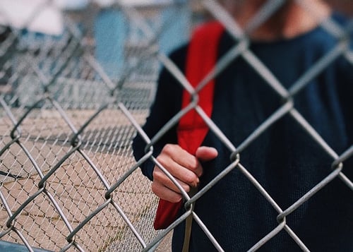 body_high_school_student_fence