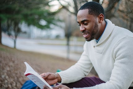 body_man_reading_book