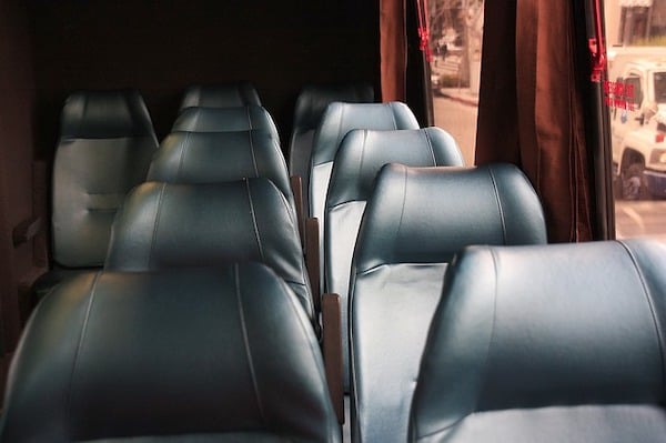 body_tour-bus-seats
