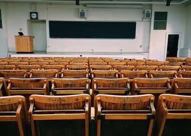 what colleges don't need an essay classroom-1699745_1280.jpg