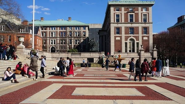columbia college essay columbia-2261135_640