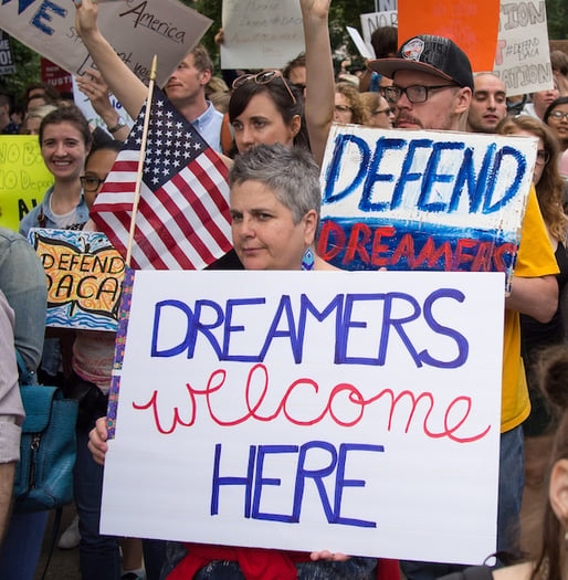 feature-daca-protest-signs