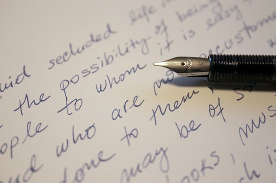 feature-handwriting-fountain-pen