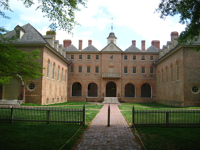 william and mary essay tips
