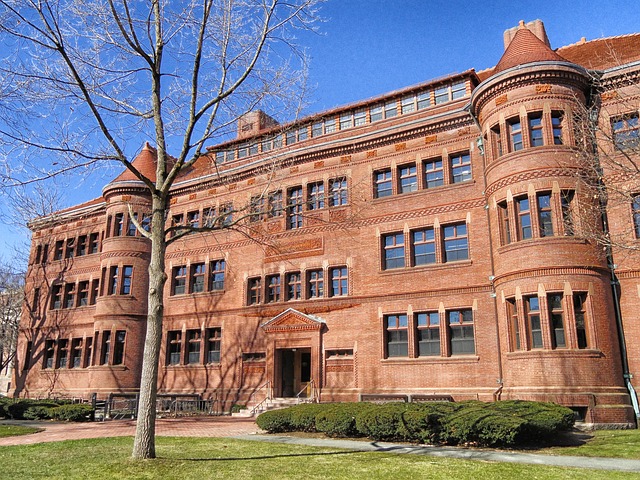 Deborah Berke Partners revamps modernist law centre at Harvard