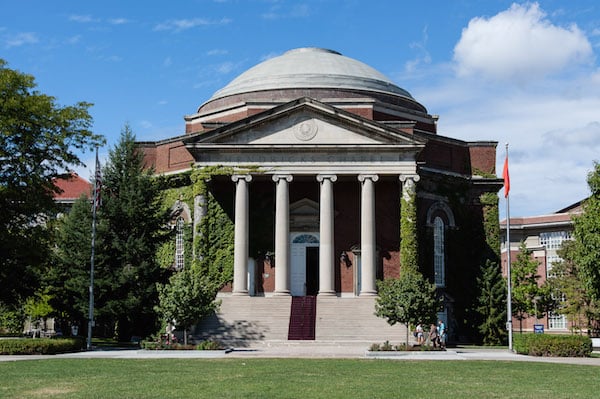 Syracuse university admissions hours image