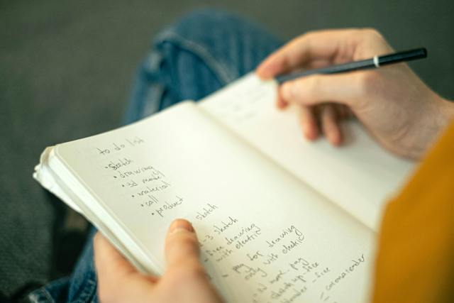 What Colleges Should I Apply To? Making a College List